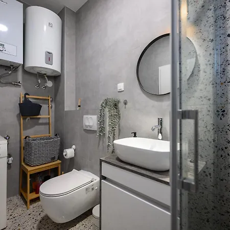 Roris House Povljana