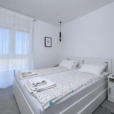 Holiday home Roris House *