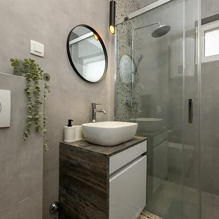 Roris House * Povljana