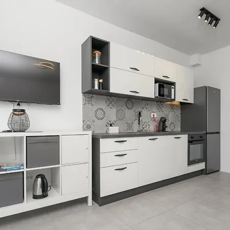 Holiday home Roris House Povljana