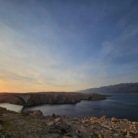 Roris House 波弗加纳