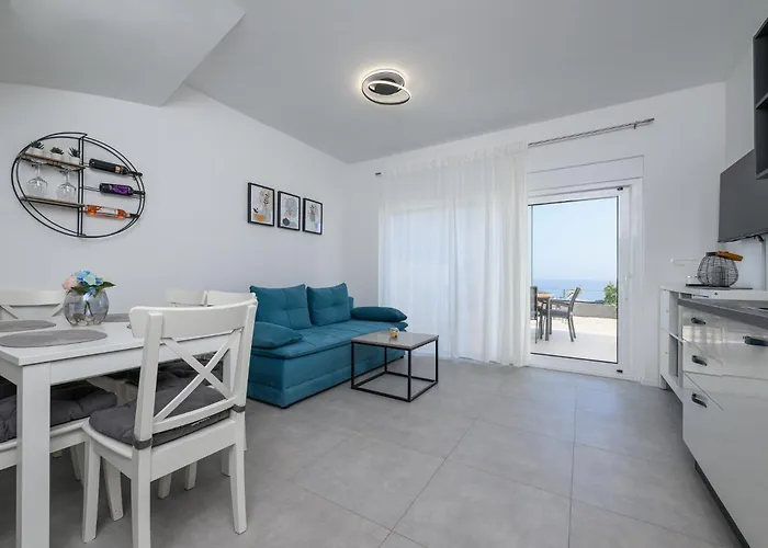 Ferienhaus Roris House