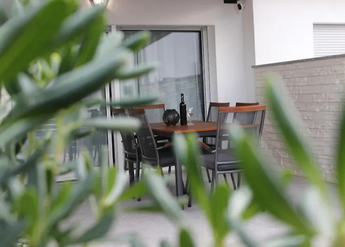 Ferienhaus Roris House *