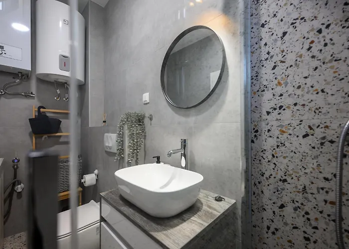 Roris House Semesterbostad *